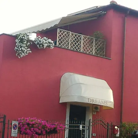 招待所 Dreams 斯培西亚
